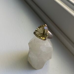 Elegant Silver Ring with Lemon Quartz Gemstone